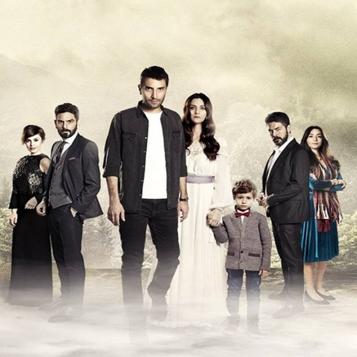 روایت کارادنیز Sen Anlat Karadeniz