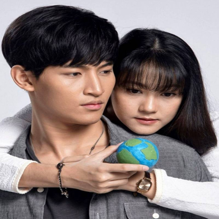 آبی رمانتیک Romantic Blue