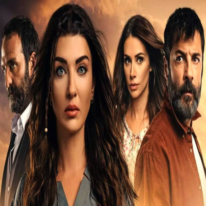 داستان شهری دور Uzak Sehrin Masali