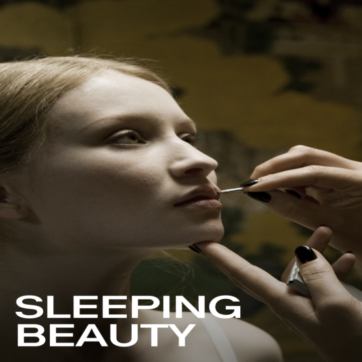 زیبای خفته Sleeping Beauty