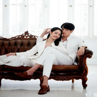 دیواپروم: دوجوپسورن Dhevaprom: Dujupsorn