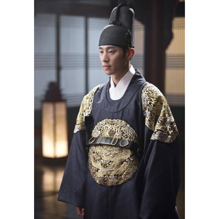 در اسرار آمیز ، در مخفی ، Secret Door