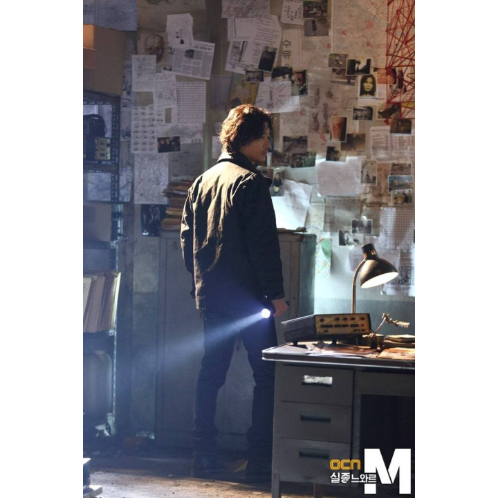 گمشده سیاه Missing Noir M