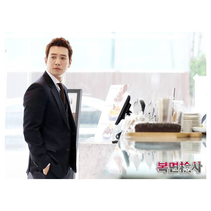 دادستان نقابدار The Man in the Mask