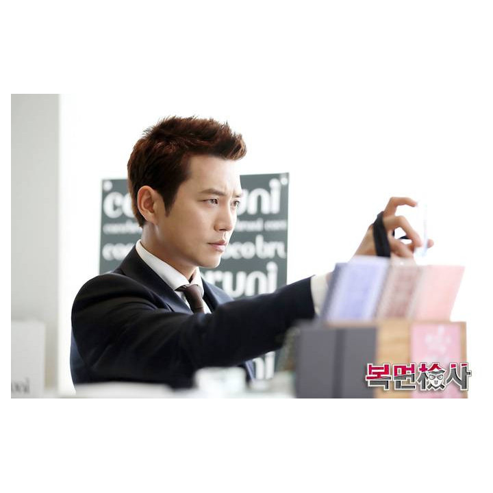 دادستان نقابدار The Man in the Mask