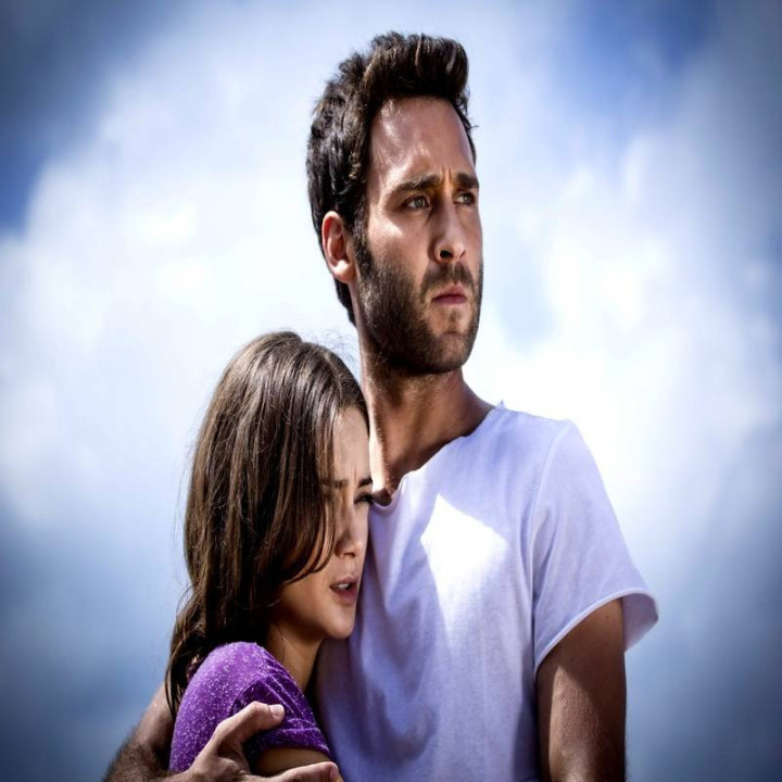 حکایت عشق ، Bir Aşk Hikayesi