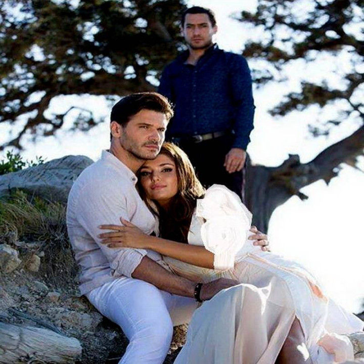 مروارید سیاه Siyah Inci