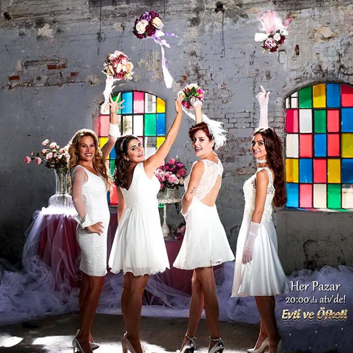 متاهل و عصبانی Evli ve Öfkeli