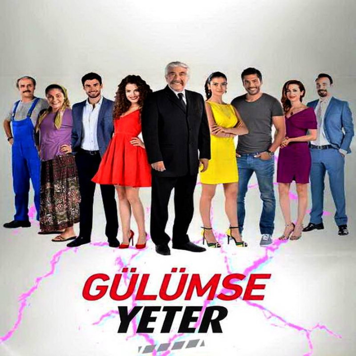 لبخند کافیه Gulumse Yeter